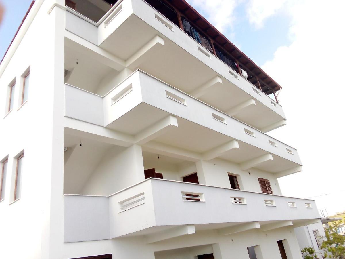 Vila Bali Durrës Kültér fotó